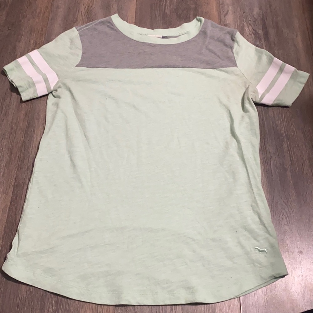 PINK tshirt